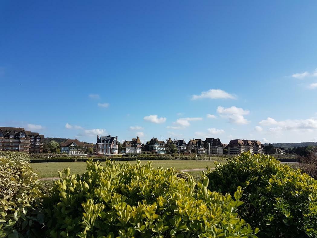 Le Fairway